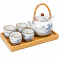 Set da tè 700 ml con 4 tazze in porcellana bianca e blu - vassoio in bambù stile paesaggio